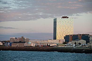 SE社ADV《结合男子》手游版8月10日上线 NS版试玩公开